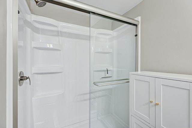 4721 Huntington Boulevard, Hoffman Estates, IL 60192
