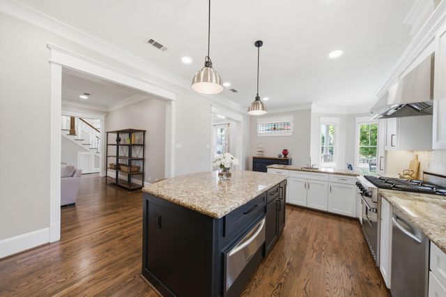514 W 16th Street, Houston, TX 77008