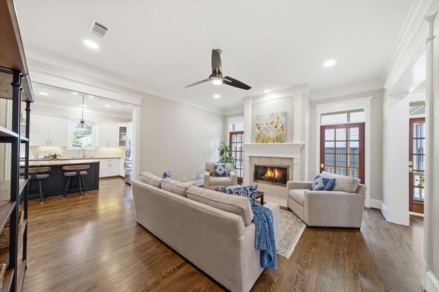 514 W 16th Street, Houston, TX 77008