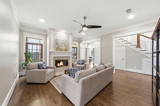514 W 16th Street, Houston, TX 77008