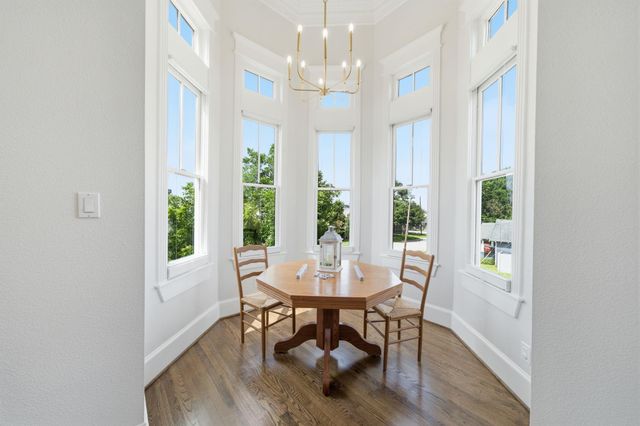 514 W 16th Street, Houston, TX 77008