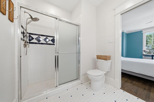 514 W 16th Street, Houston, TX 77008