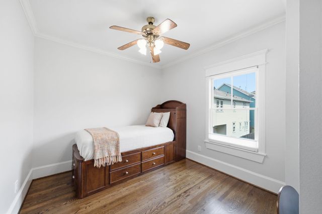 514 W 16th Street, Houston, TX 77008