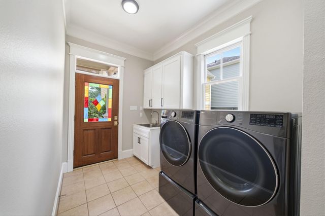 514 W 16th Street, Houston, TX 77008