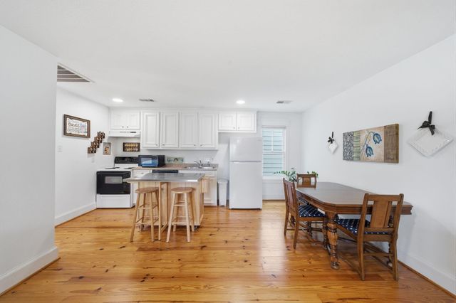 514 W 16th Street, Houston, TX 77008