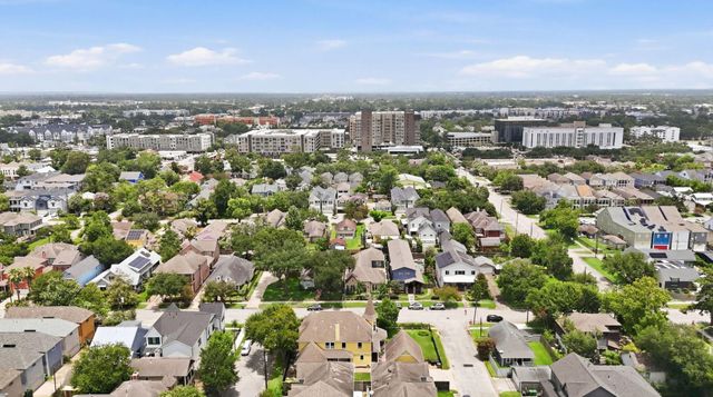 514 W 16th Street, Houston, TX 77008