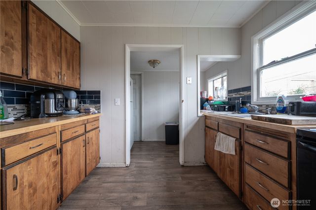 300 W 3rd Street, Aberdeen, WA 98520