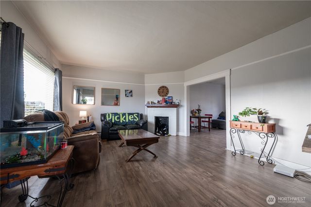 300 W 3rd Street, Aberdeen, WA 98520