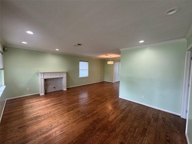 4022 Drummond Street, Houston, TX 77025