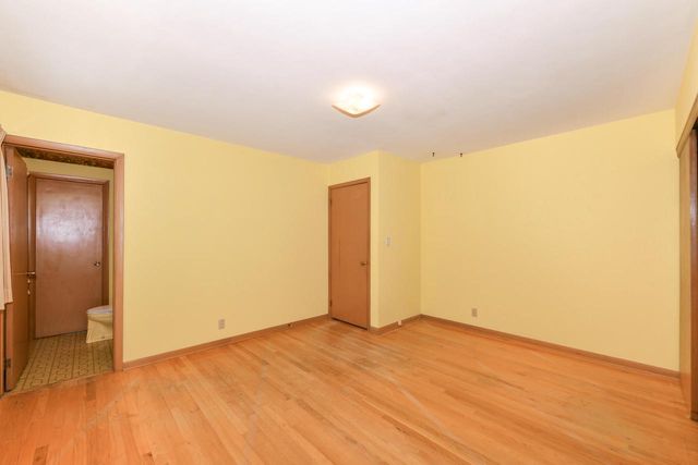 6124 W Spokane STREET, Milwaukee, WI 53223