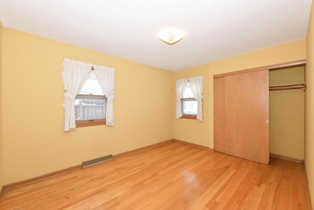 6124 W Spokane STREET, Milwaukee, WI 53223