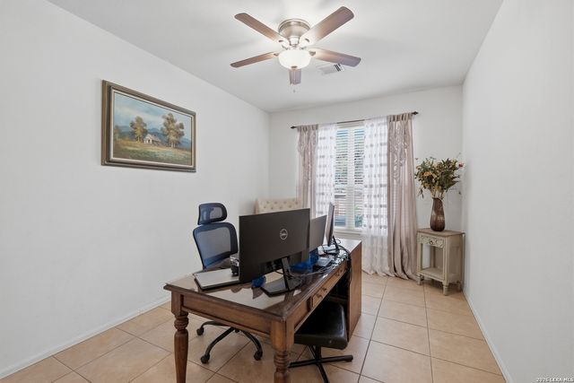 10611 Spirit Horse, Helotes, TX 78023