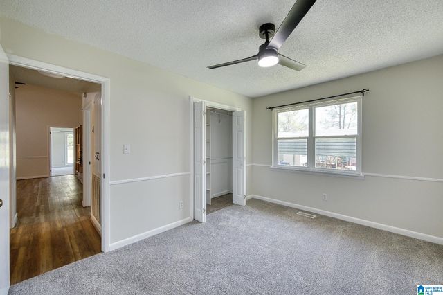 1911 GLEN DAVIS LANE, Oxford, AL 36203