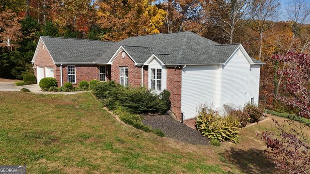 401 Pointe Willow Drive, Cleveland, GA 30528