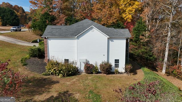 401 Pointe Willow Drive, Cleveland, GA 30528