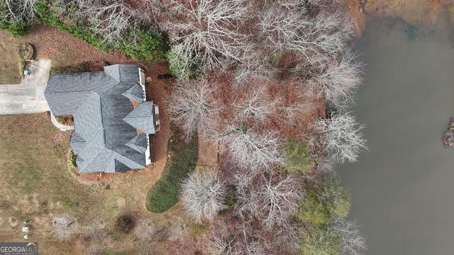 401 Pointe Willow Drive, Cleveland, GA 30528