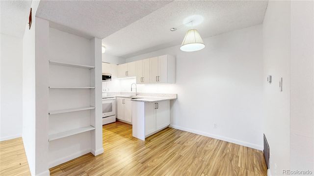 5300 E Cherry Creek South Drive 914, Denver, CO 80246