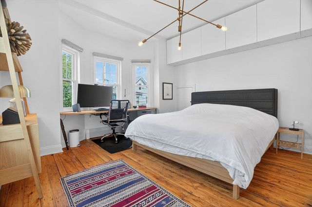 26 Newbury St 2, Somerville, MA 02144