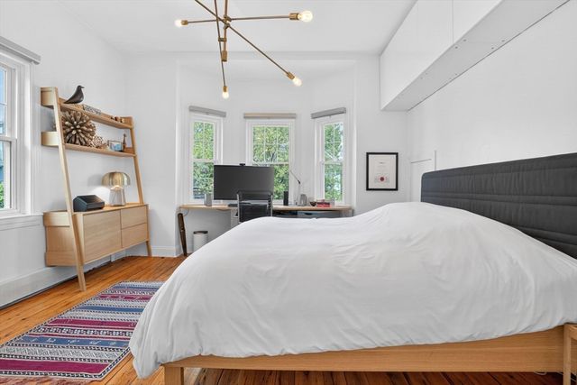 26 Newbury St 2, Somerville, MA 02144