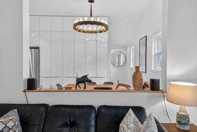 26 Newbury St 2, Somerville, MA 02144