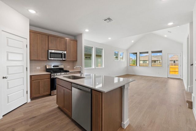 31104 Azure Waters Drive, Huffman, TX 77336