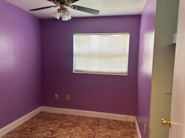 400 NW 184th Terrace 400, Miami, FL 33169