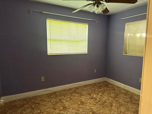 400 NW 184th Terrace 400, Miami, FL 33169