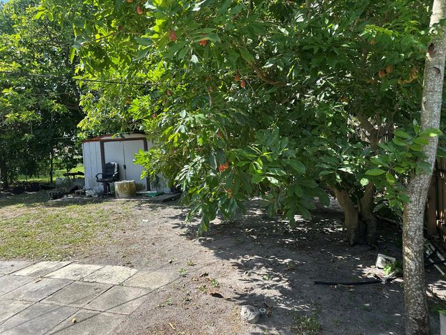400 NW 184th Terrace 400, Miami, FL 33169