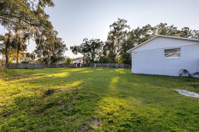234 W MAGNOLIA STREET, Apopka, FL 32703