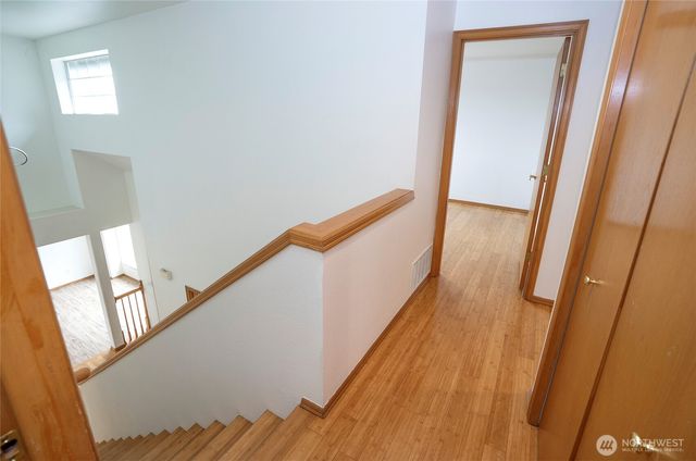 10103 SE 225th Place, Kent, WA 98031