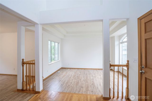 10103 SE 225th Place, Kent, WA 98031