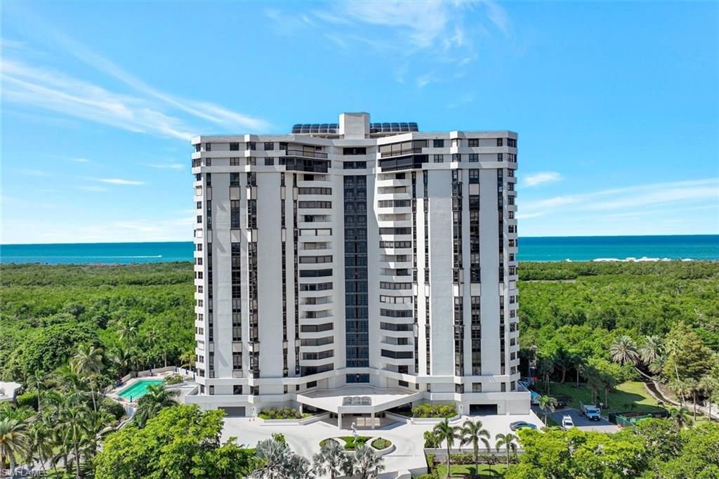 6001 Pelican Bay BLVD 202, NAPLES, FL 34108 — photo 3