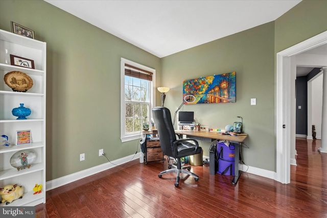 301 JENNIFER LN, Exton, PA 19341