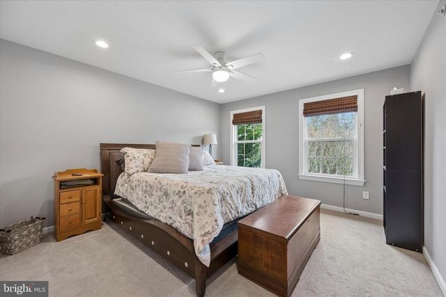 301 JENNIFER LN, Exton, PA 19341