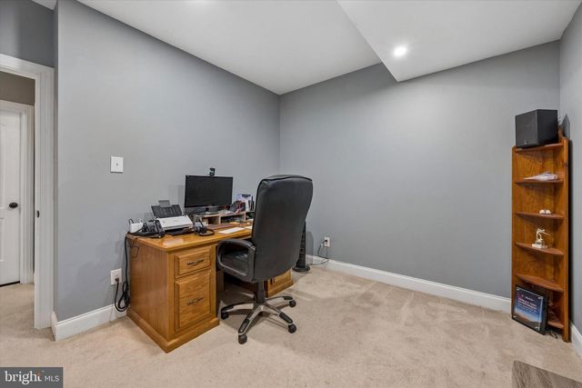 301 JENNIFER LN, Exton, PA 19341