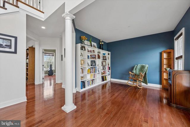 301 JENNIFER LN, Exton, PA 19341