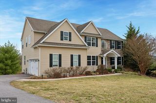 301 JENNIFER LN, Exton, PA 19341