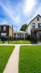 8635 S Burnham Avenue, Chicago, IL 60617