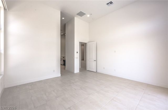 10864 Agate Cliffs Avenue, Las Vegas, NV 89135