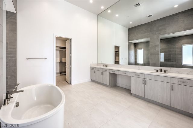 10864 Agate Cliffs Avenue, Las Vegas, NV 89135