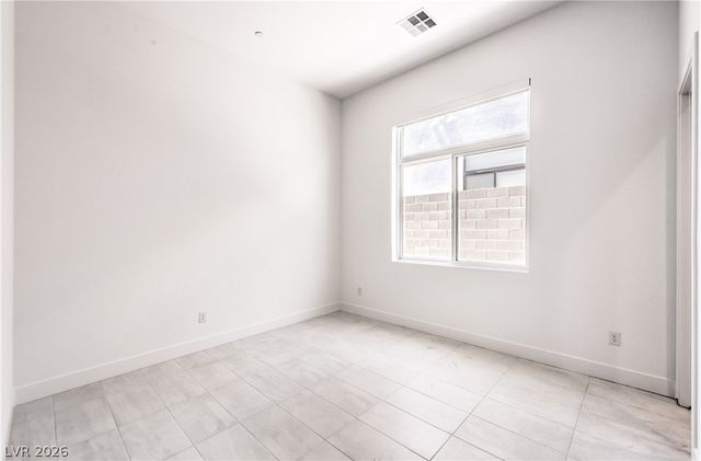 10864 Agate Cliffs Avenue, Las Vegas, NV 89135