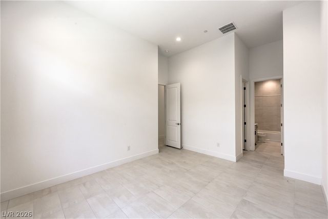 10864 Agate Cliffs Avenue, Las Vegas, NV 89135