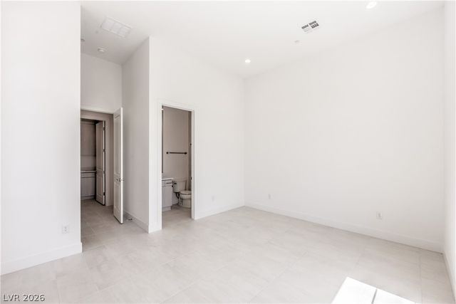 10864 Agate Cliffs Avenue, Las Vegas, NV 89135