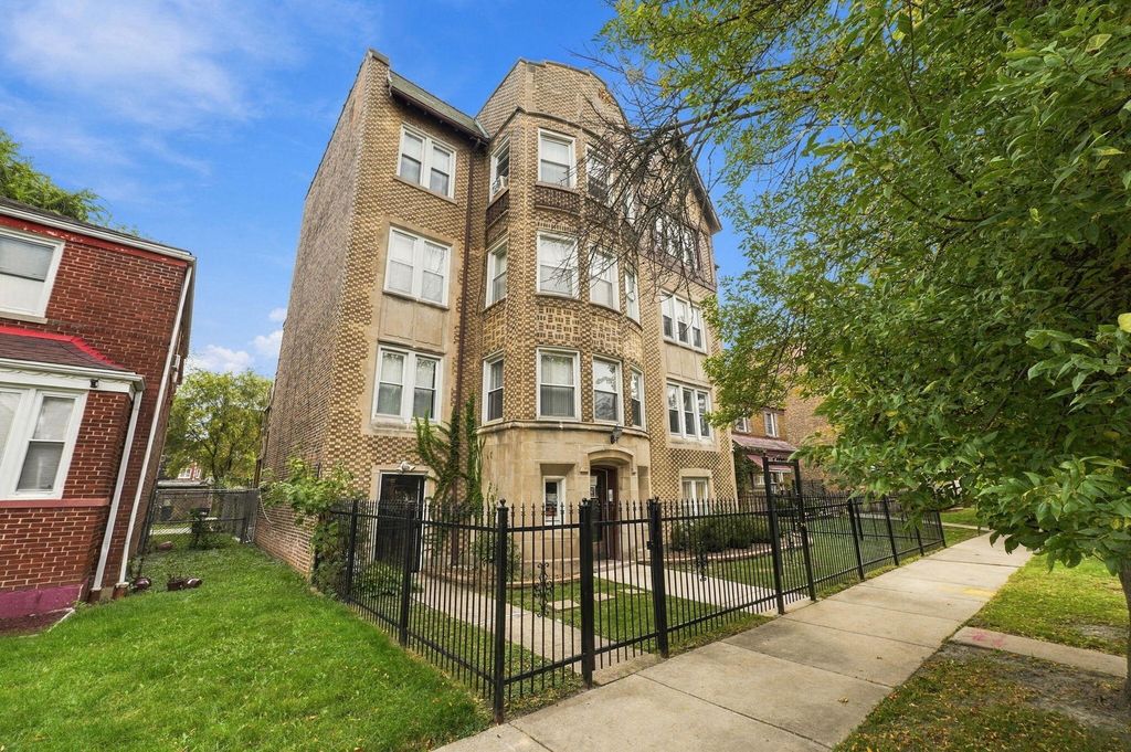 9023 S Justine Street, Chicago, IL 60620 — exterior