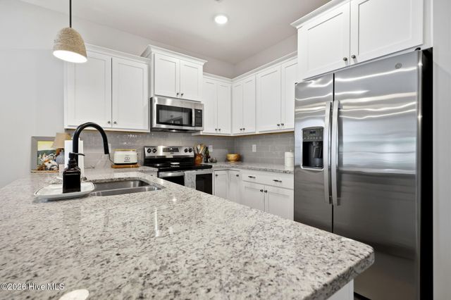2124 Dartford Drive B, Greenville, NC 27834