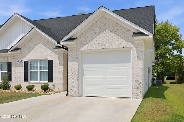 2124 Dartford Drive B, Greenville, NC 27834
