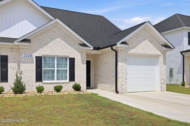 2124 Dartford Drive B, Greenville, NC 27834