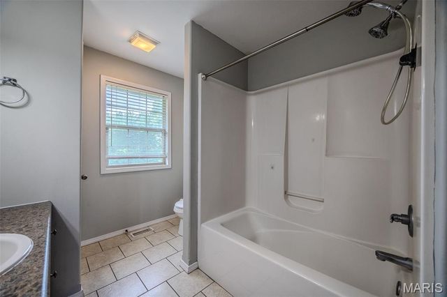 19182 Lonager Lane, Waynesville, MO 65583