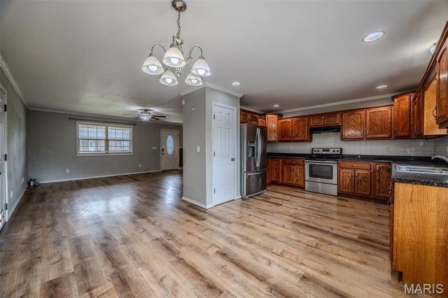 19182 Lonager Lane, Waynesville, MO 65583