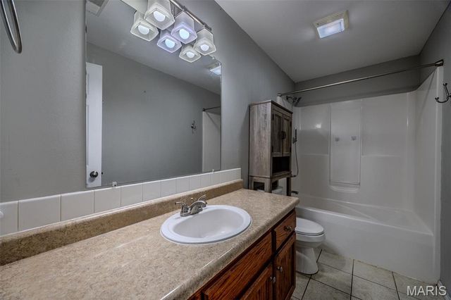 19182 Lonager Lane, Waynesville, MO 65583